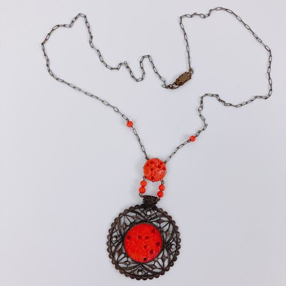VTG Art Deco Peking Glass Style Red Glass 1920s-1930s Filigree Necklace Pendant - Picture 4 of 16